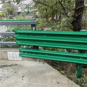 波形護(hù)欄安裝工程